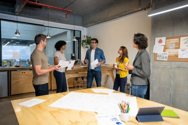 1662023704699906.jpeg istockphoto-1332176235-612x612-w767.jpeg