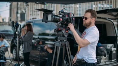 1687225177843155.jpg director-photography-camera-his-hands-260nw-2132184961-w440_cropped (10).jpg